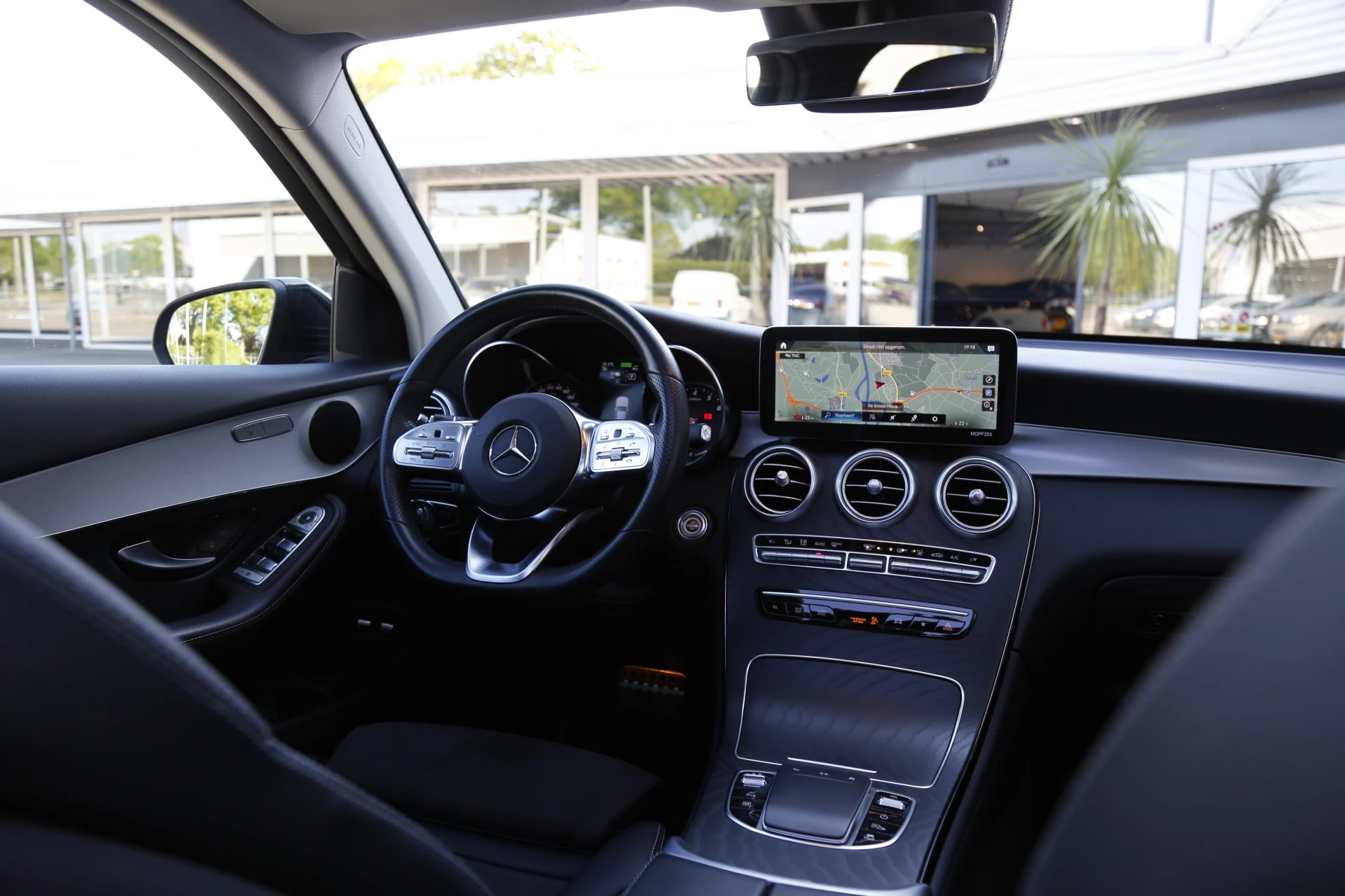 Hoofdafbeelding Mercedes-Benz GLC