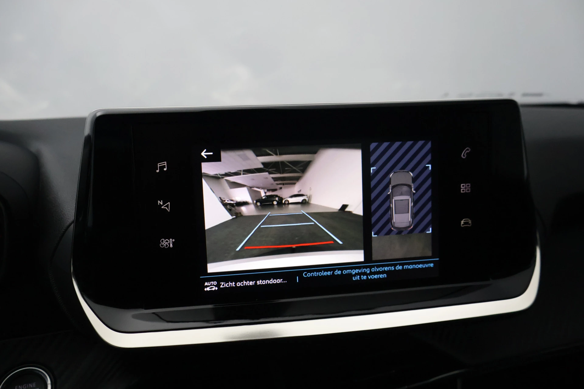 Hoofdafbeelding Peugeot e-2008