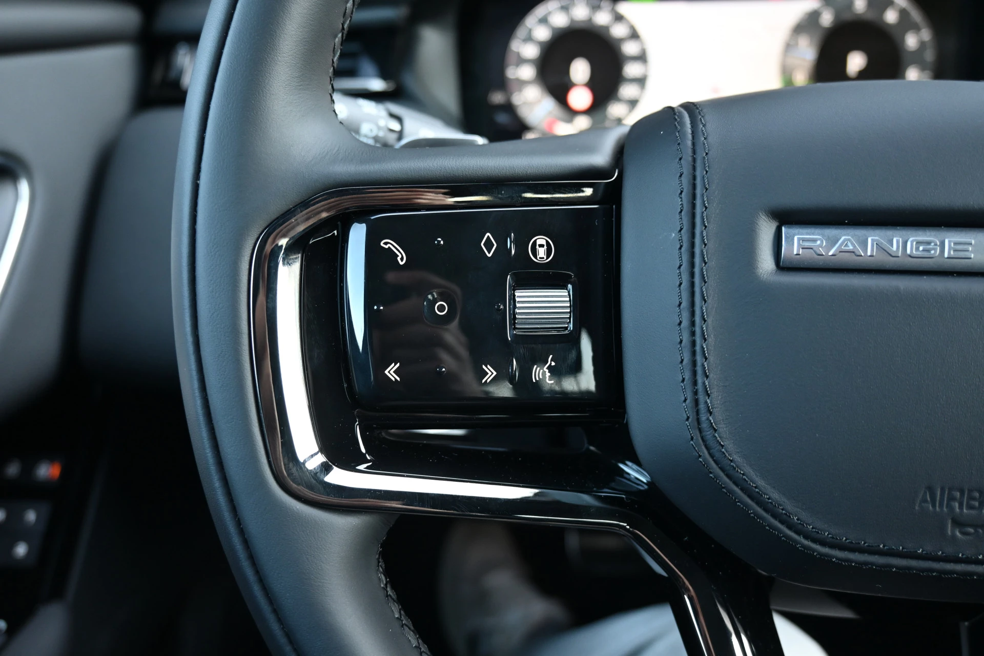 Hoofdafbeelding Land Rover Range Rover Velar