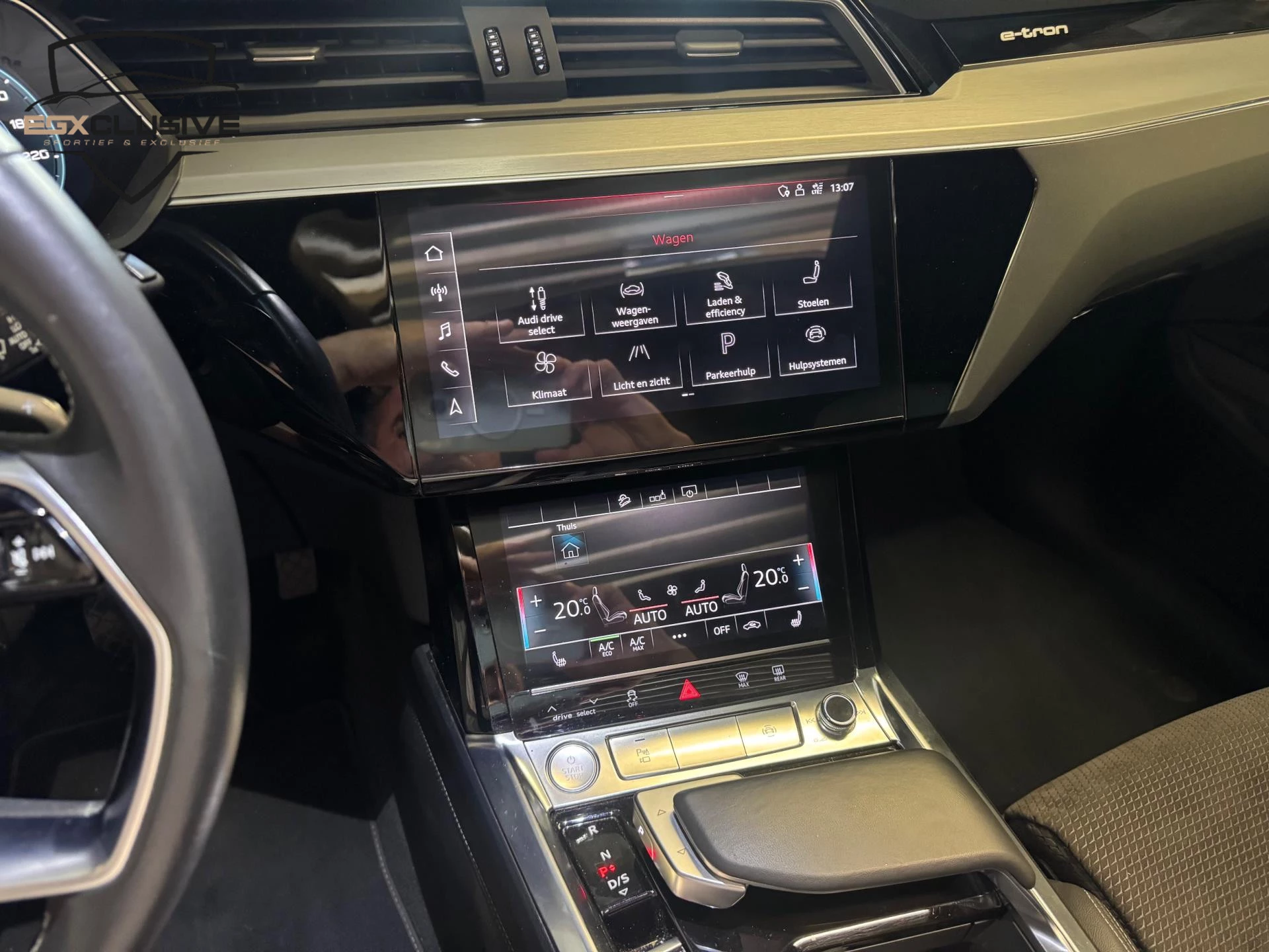 Hoofdafbeelding Audi e-tron