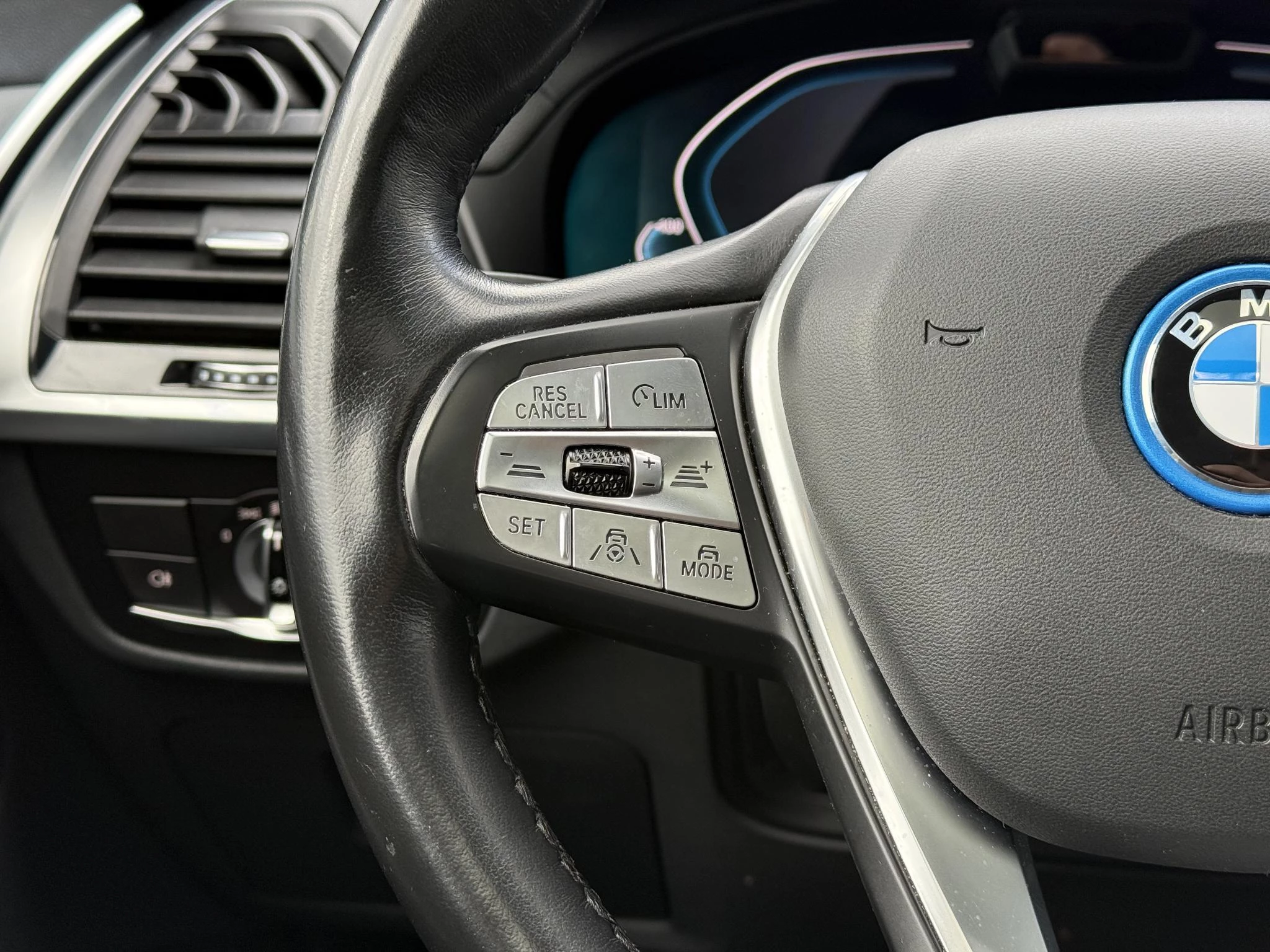Hoofdafbeelding BMW iX3