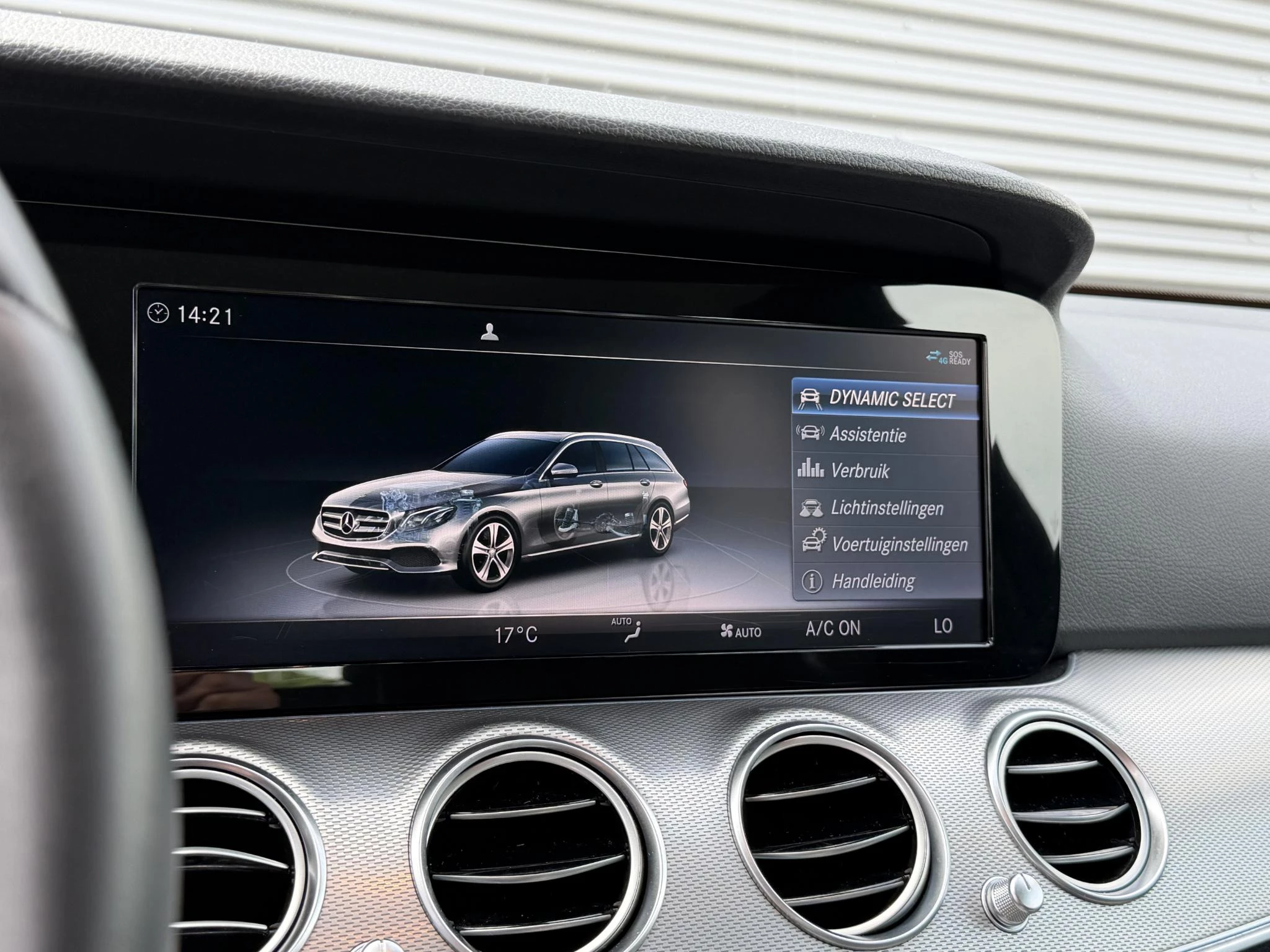 Hoofdafbeelding Mercedes-Benz E-Klasse