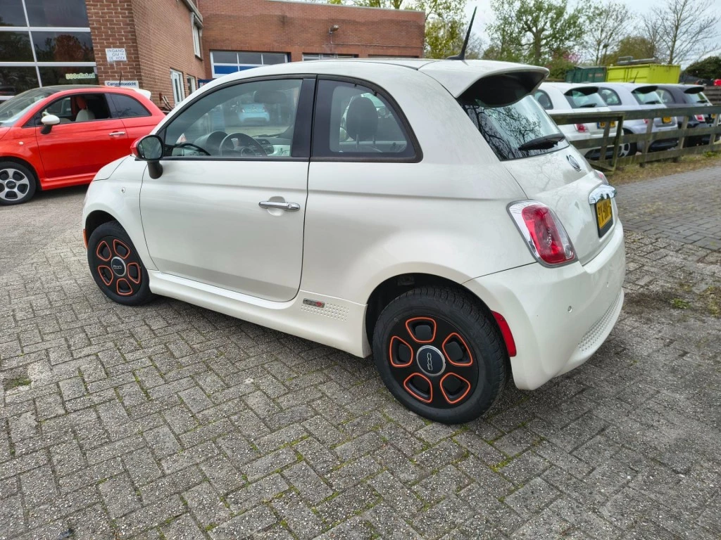 Hoofdafbeelding Fiat 500e