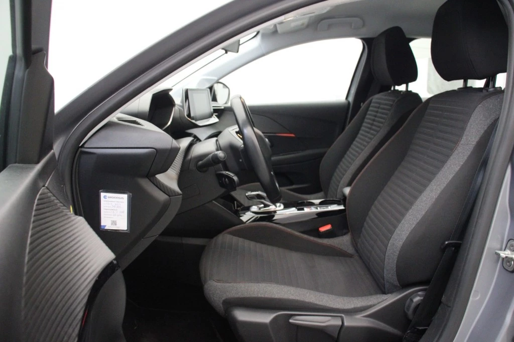 Hoofdafbeelding Peugeot e-208