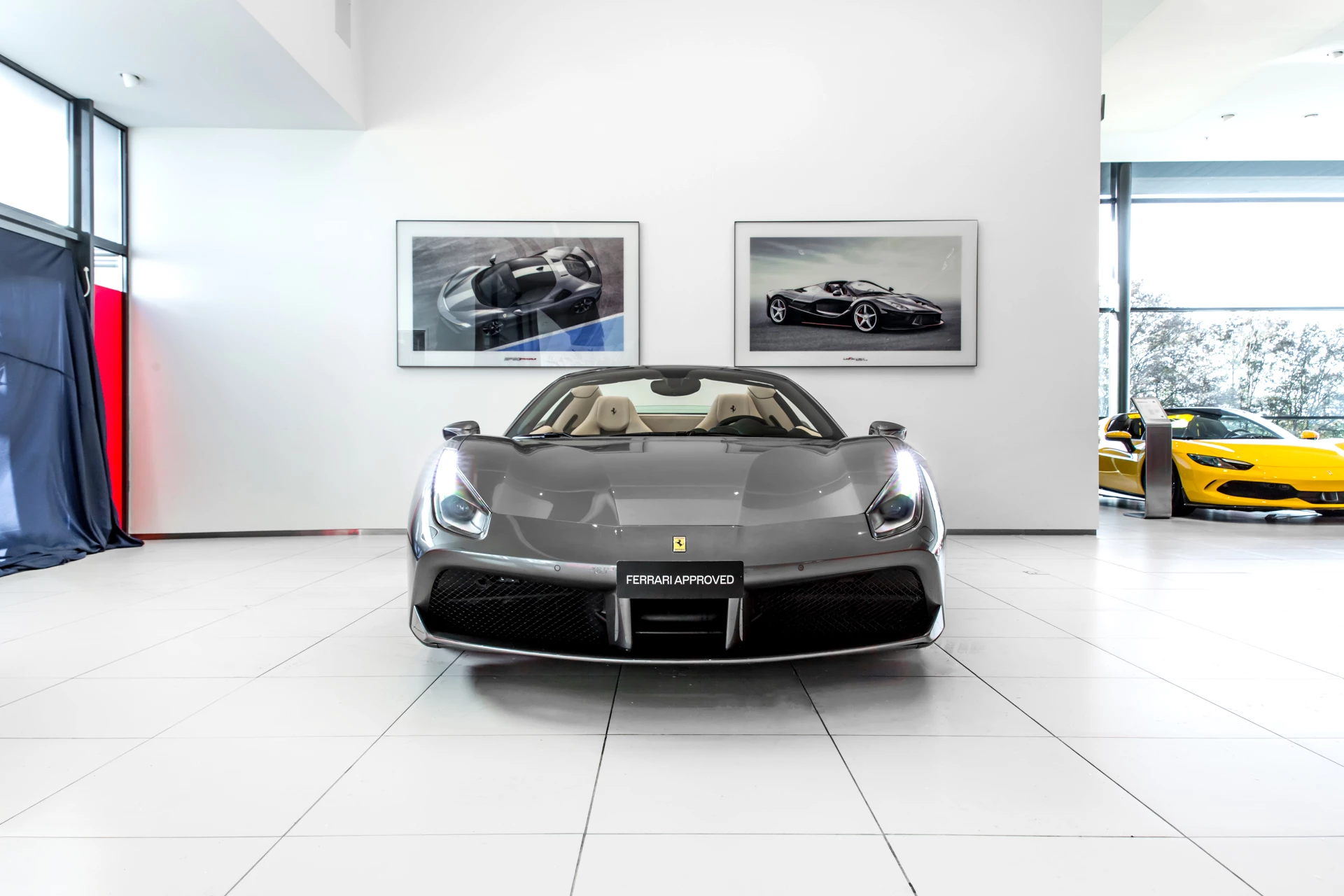 Hoofdafbeelding Ferrari 488