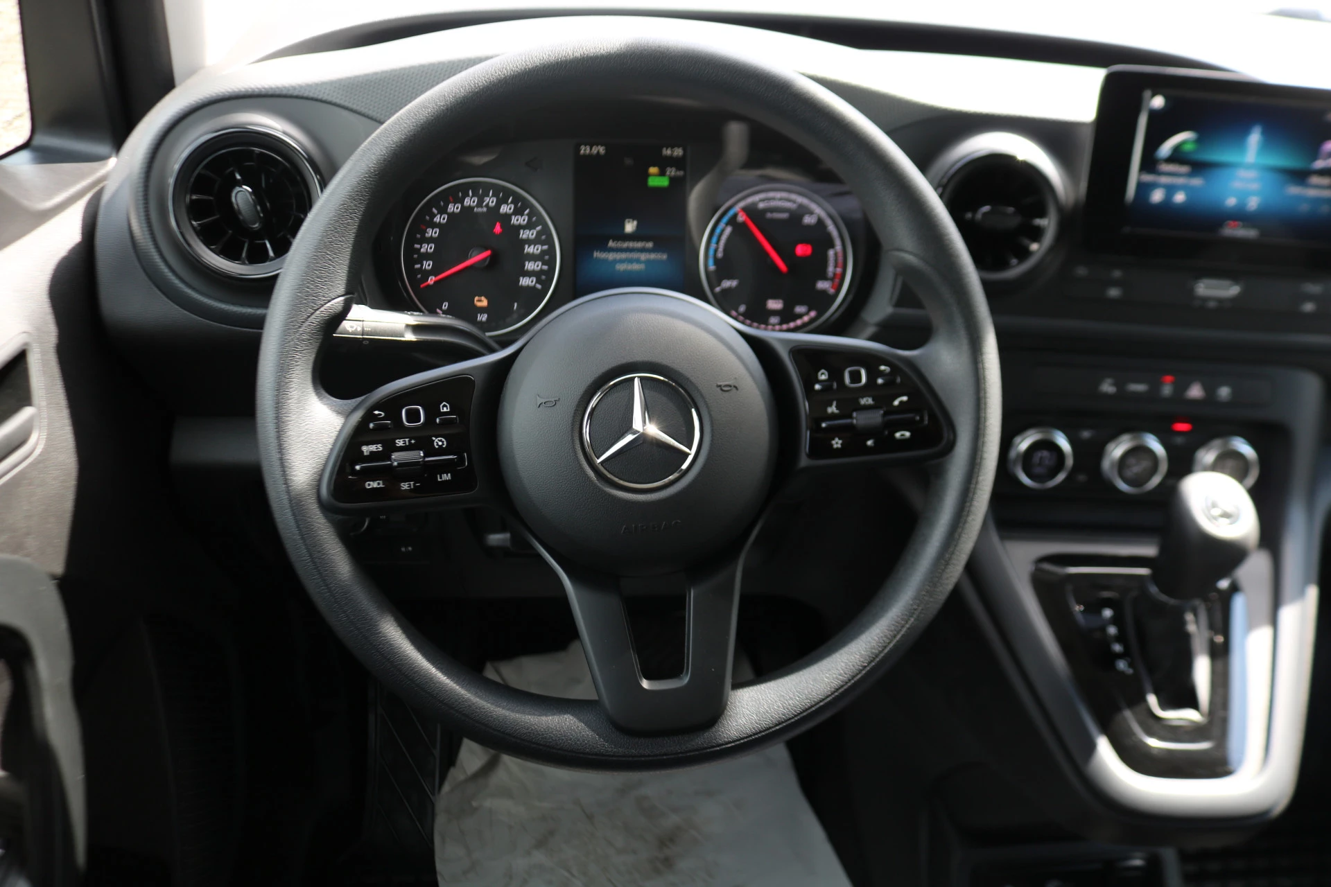 Hoofdafbeelding Mercedes-Benz eCitan