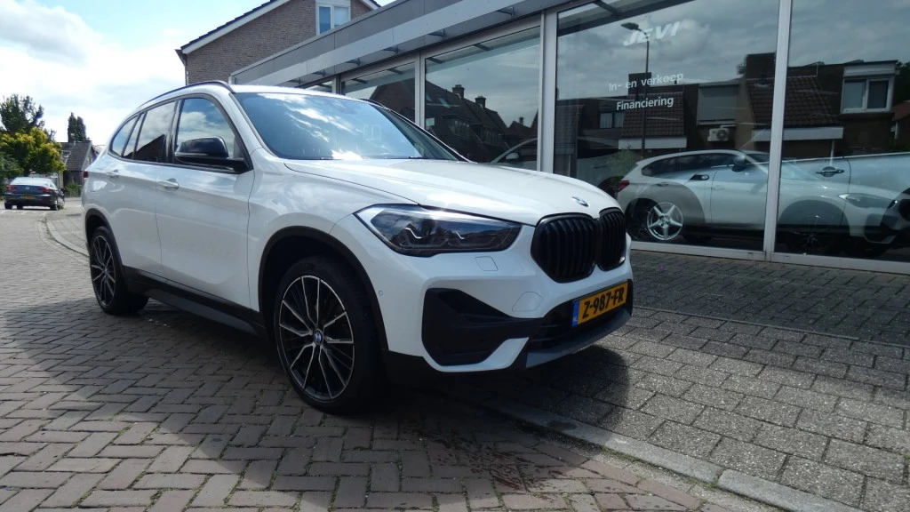 Hoofdafbeelding BMW X1