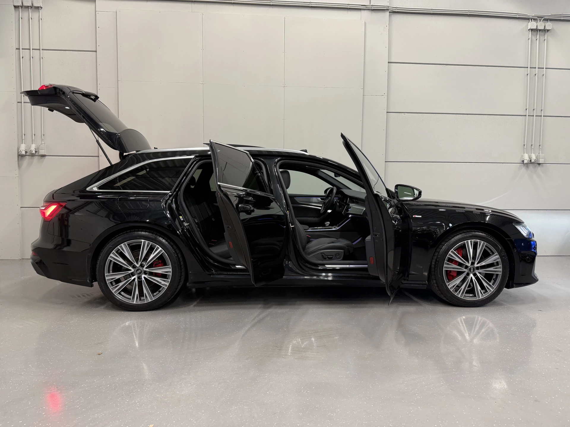 Hoofdafbeelding Audi A6