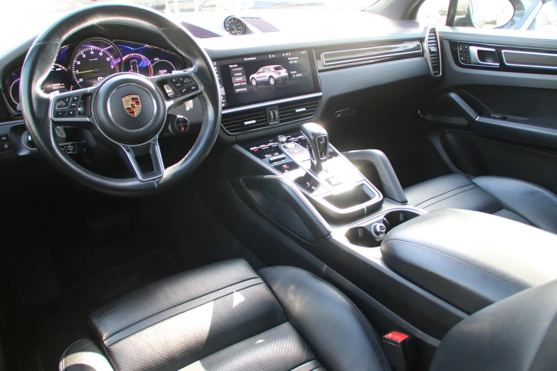 Hoofdafbeelding Porsche Cayenne