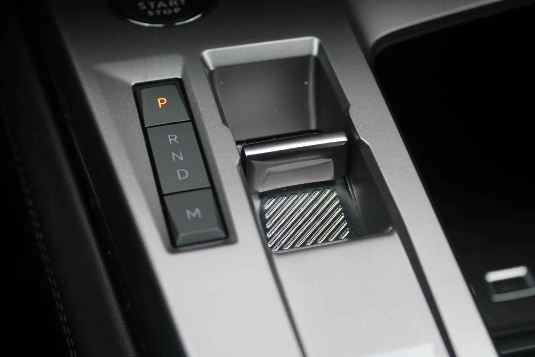 Hoofdafbeelding Peugeot 408
