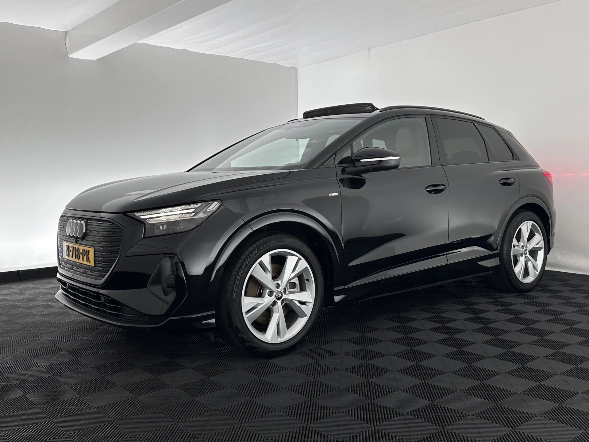 Hoofdafbeelding Audi Q4 e-tron