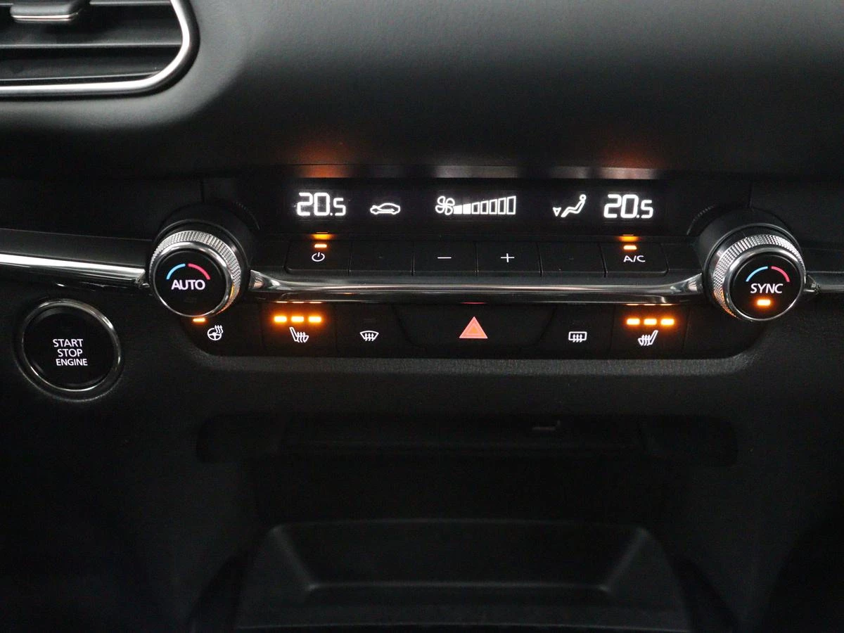 Hoofdafbeelding Mazda CX-30