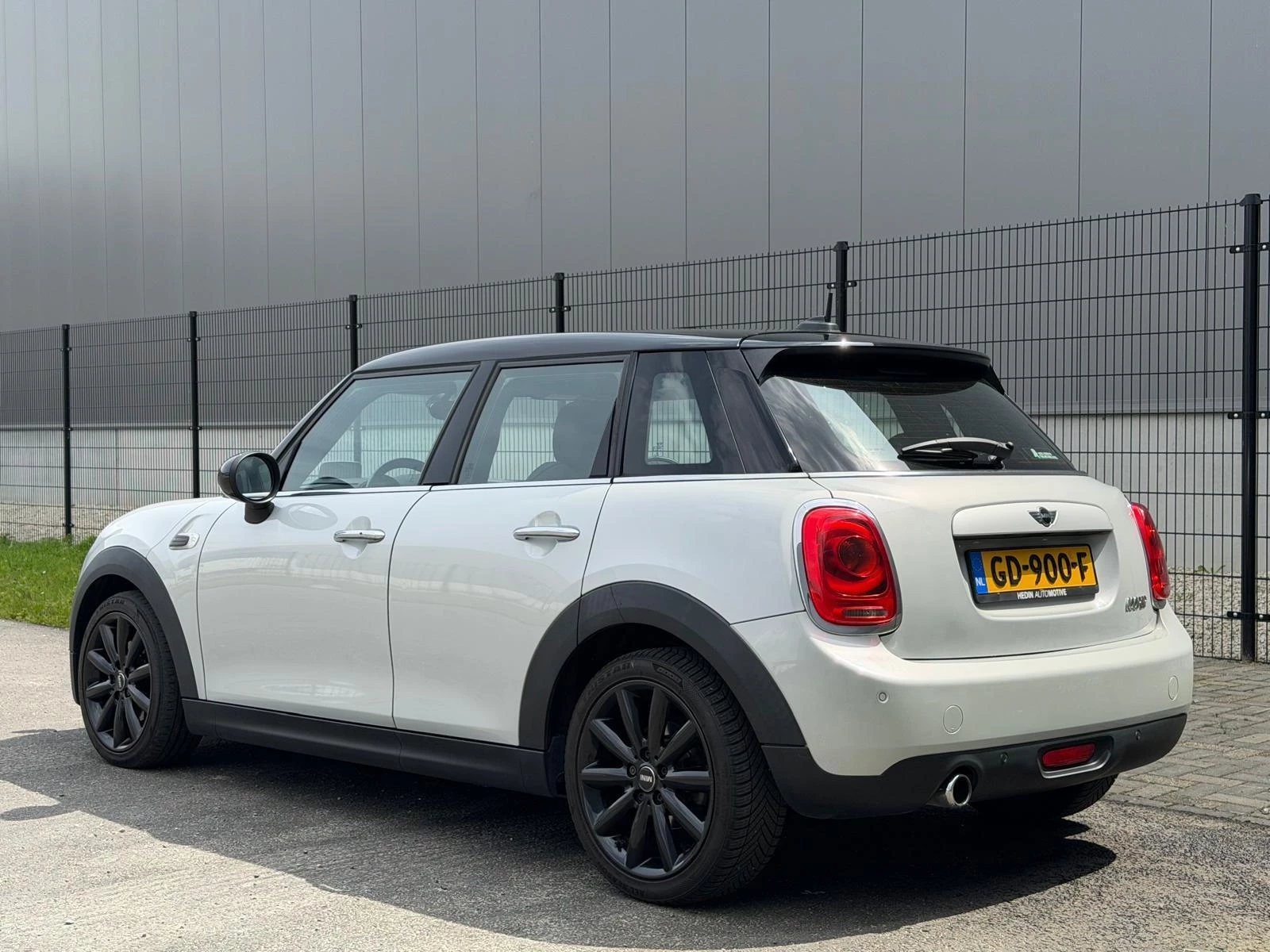 Hoofdafbeelding MINI Cooper