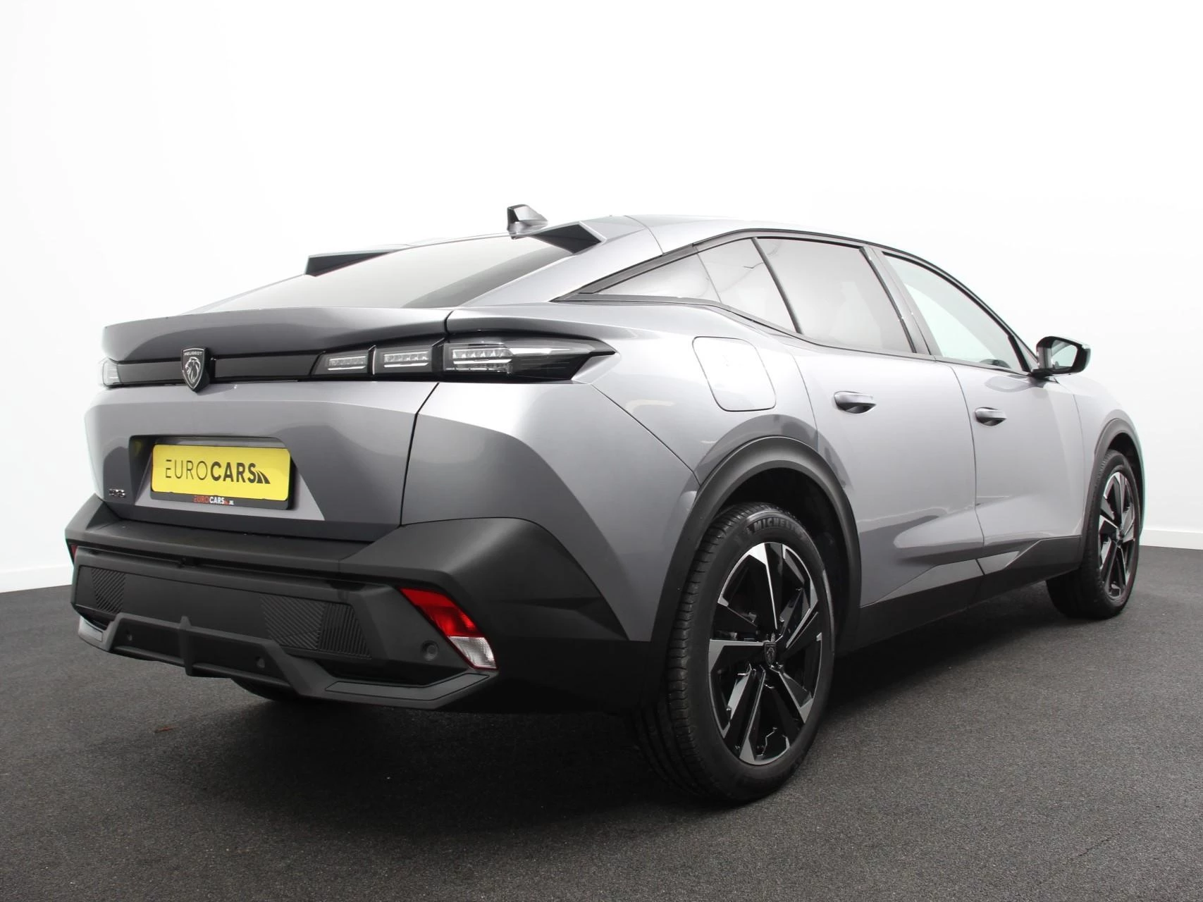 Hoofdafbeelding Peugeot 408