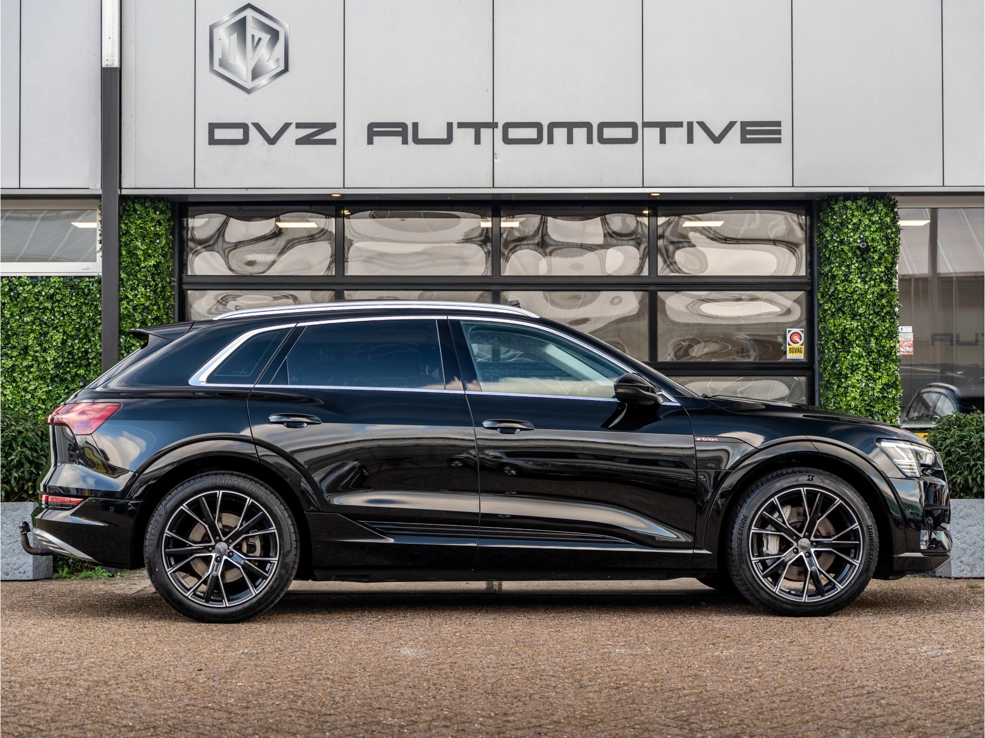 Hoofdafbeelding Audi e-tron
