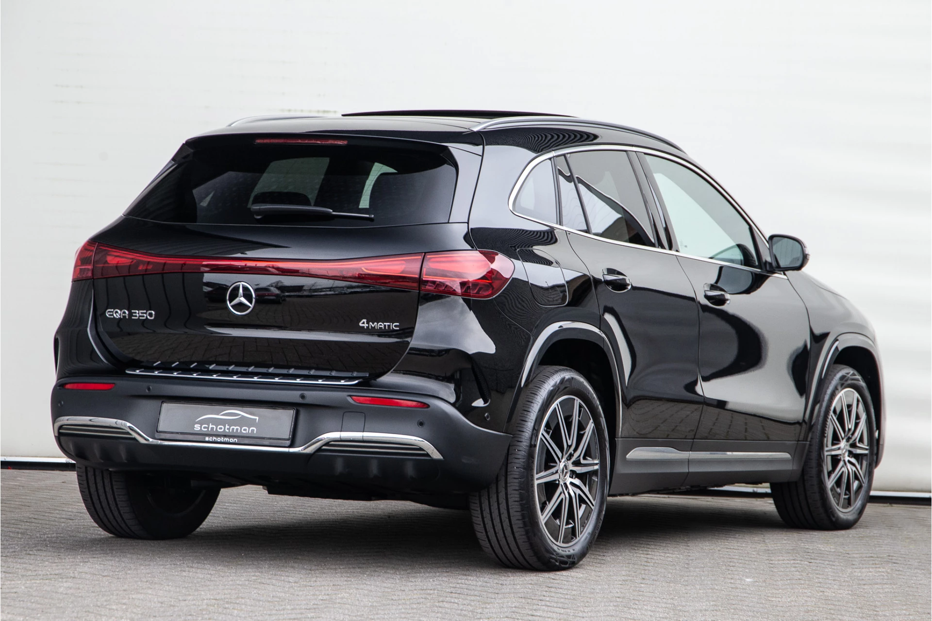 Hoofdafbeelding Mercedes-Benz EQA