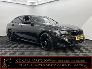 BMW 3 Serie 318i Navi, Clima, Head Up, Nieuwstaat