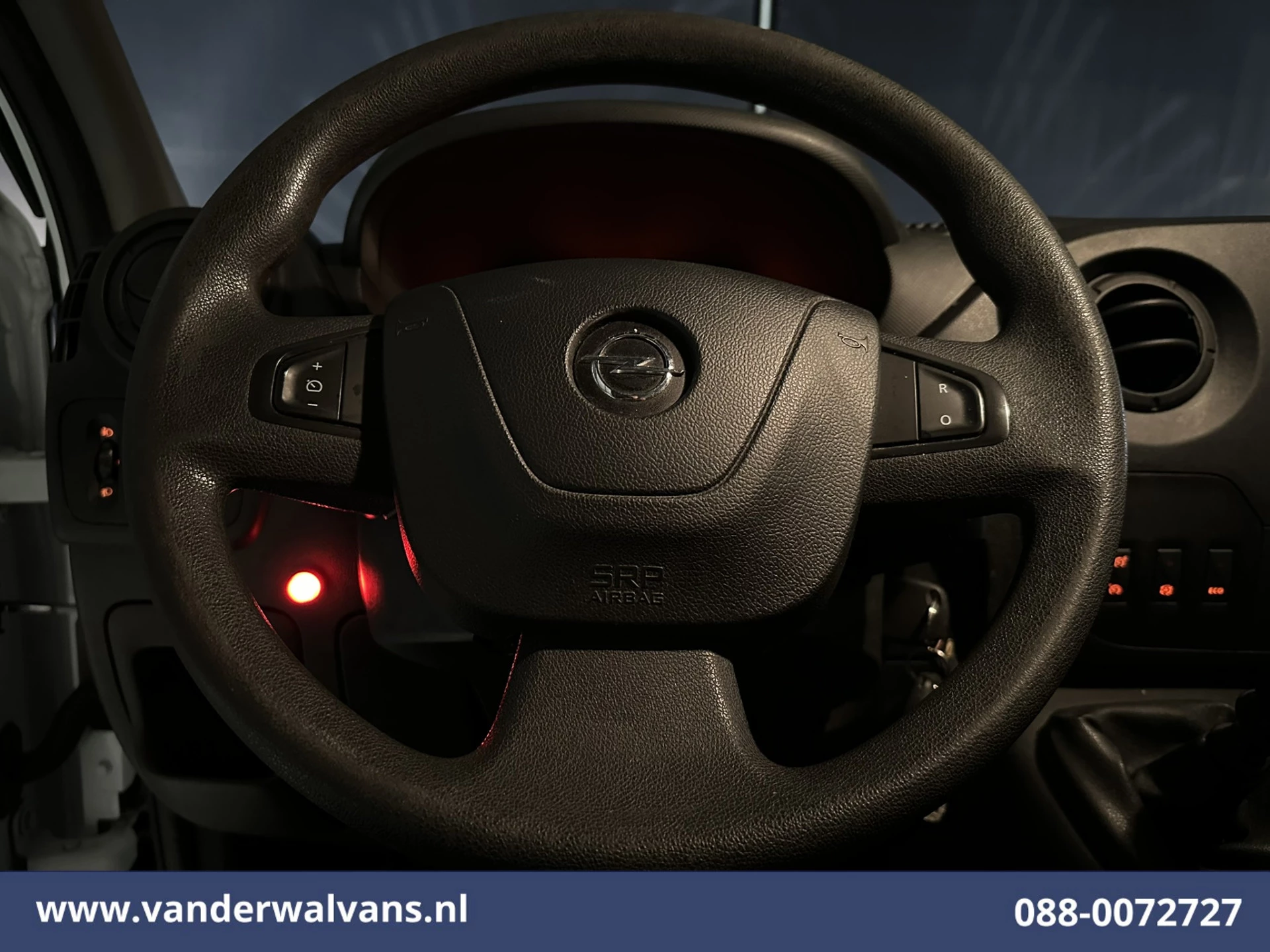 Hoofdafbeelding Opel Movano