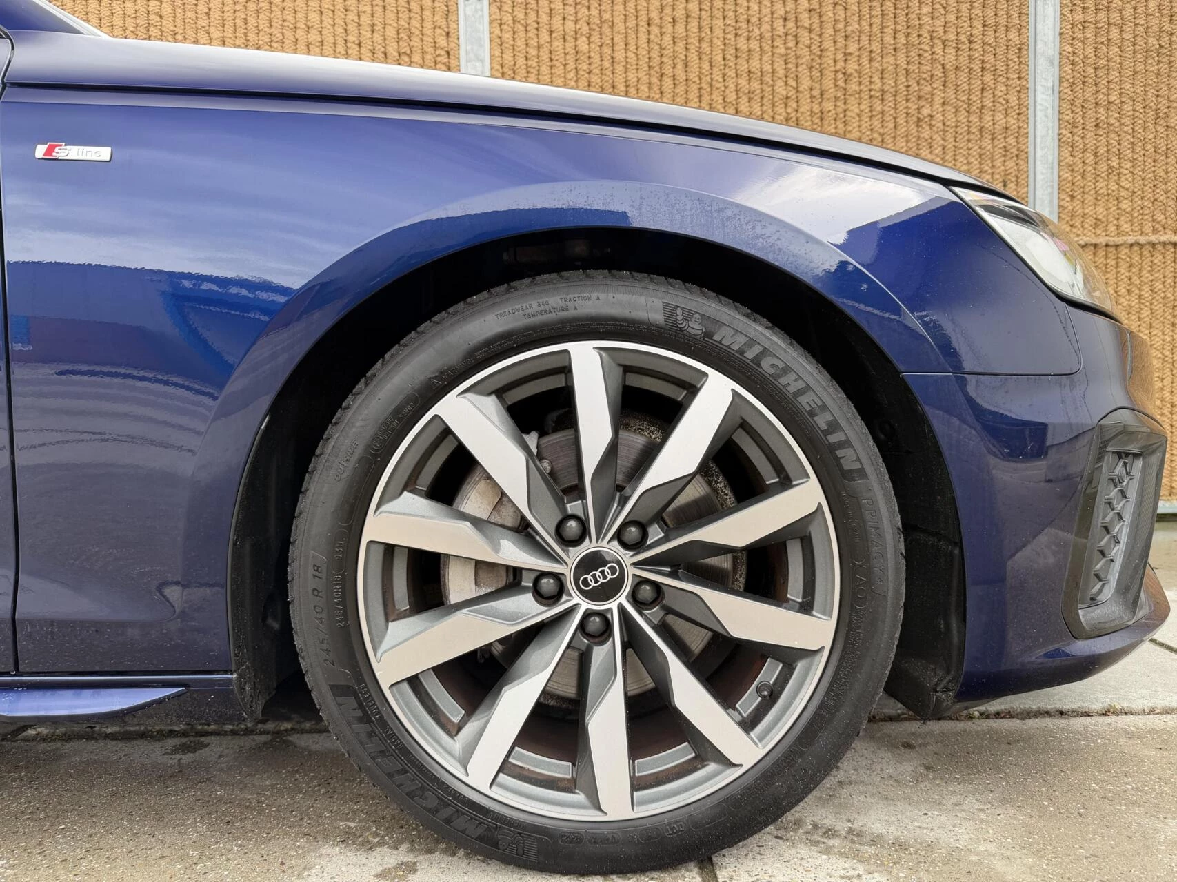 Hoofdafbeelding Audi A4