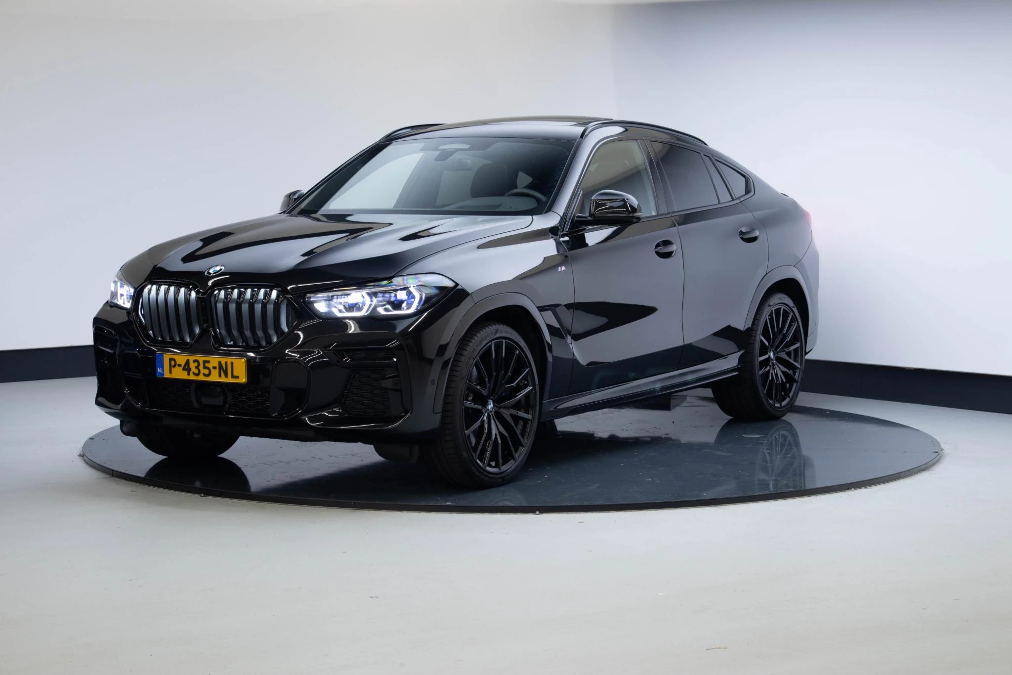 Hoofdafbeelding BMW X6