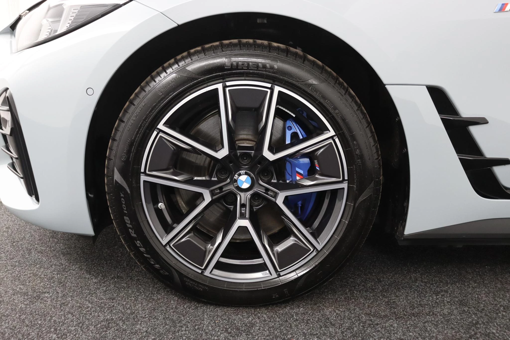 Hoofdafbeelding BMW i4