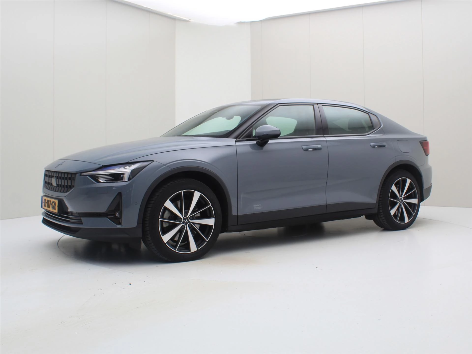 Hoofdafbeelding Polestar 2