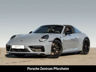 Hoofdafbeelding Porsche 911 Porsche 911 Targa 4 GTS | Artic Grijs | Centerlocks | 18-wegs