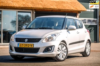 Hoofdafbeelding Suzuki Swift Suzuki Swift 1.2 Comfort EASSS (NL Auto / NAP/ Airco / LM Velgen / 5 Deurs / Dealeronderhouden / Stoelverwarming)
