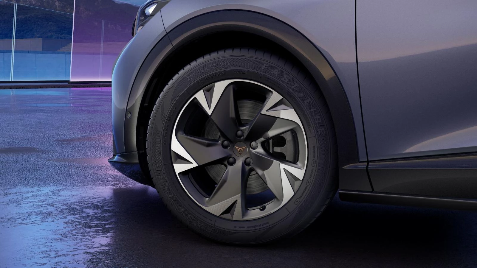 Hoofdafbeelding CUPRA Tavascan