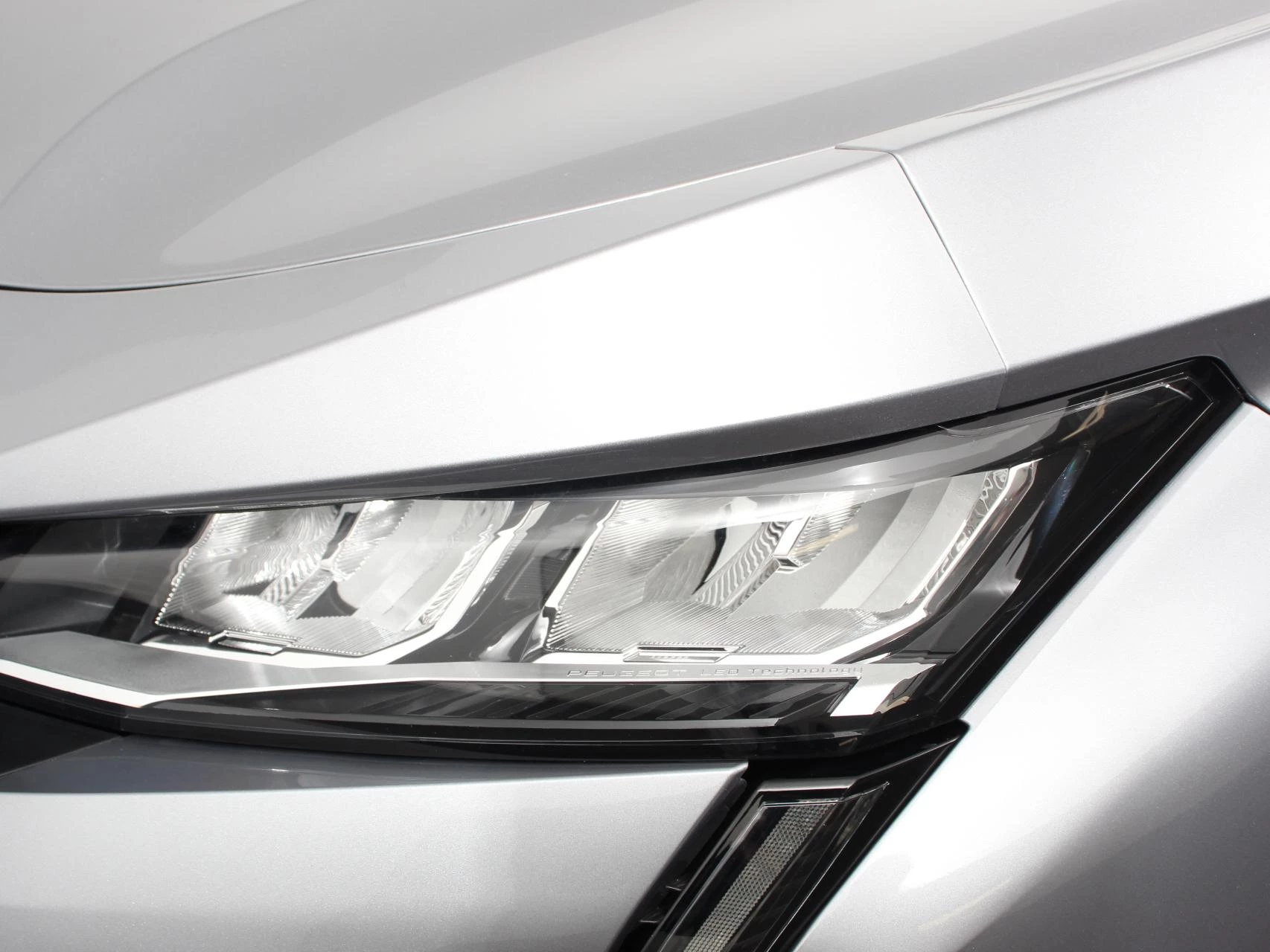 Hoofdafbeelding Peugeot 408