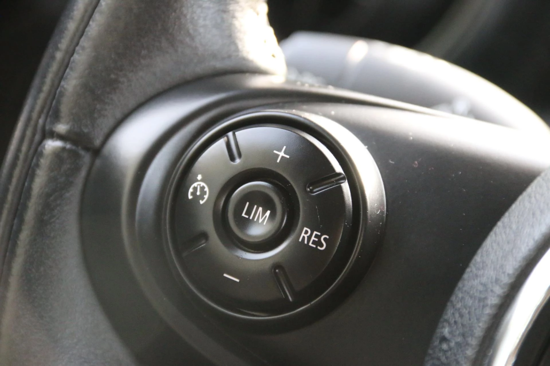 Hoofdafbeelding MINI One