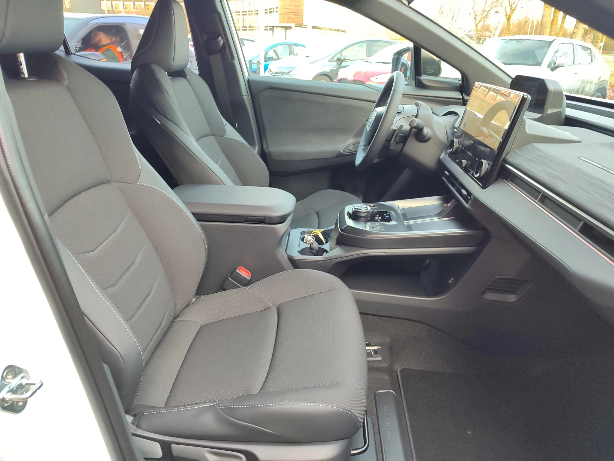 Hoofdafbeelding Toyota C-HR+