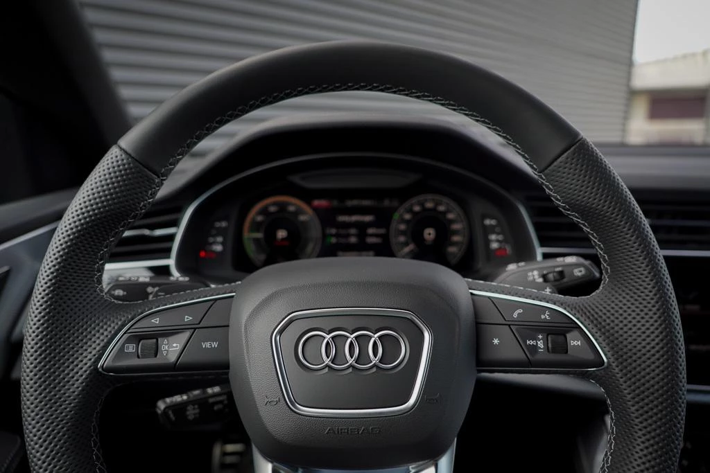 Hoofdafbeelding Audi Q8