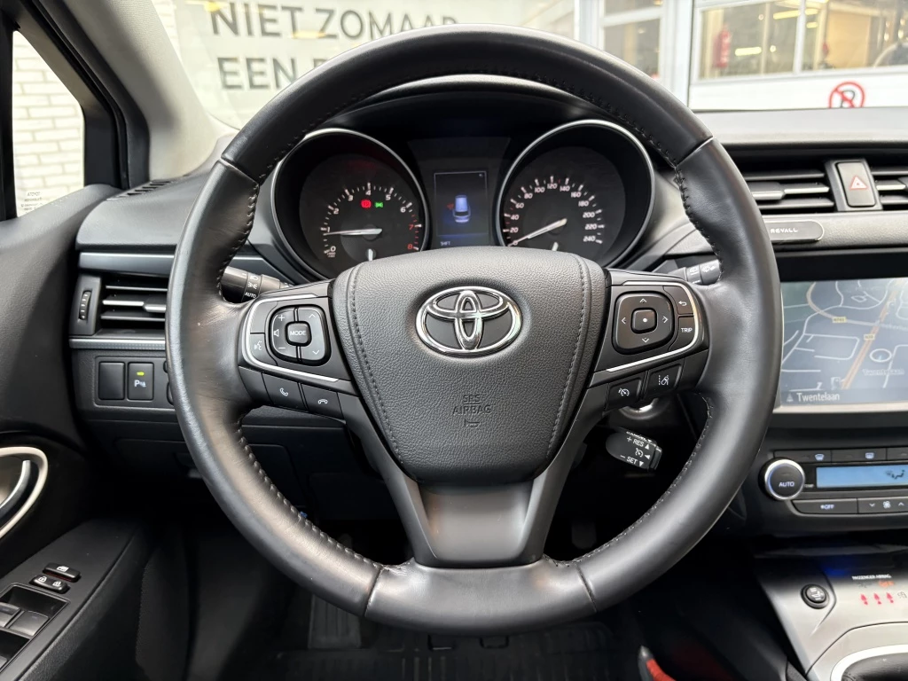 Hoofdafbeelding Toyota Avensis