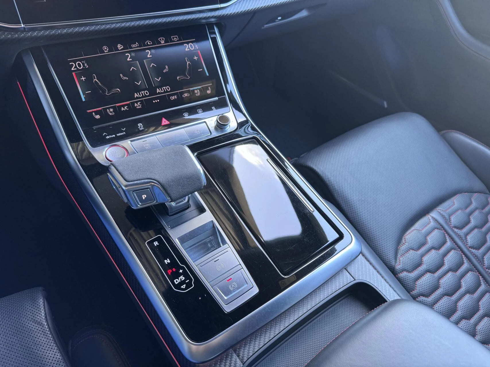 Hoofdafbeelding Audi RSQ8