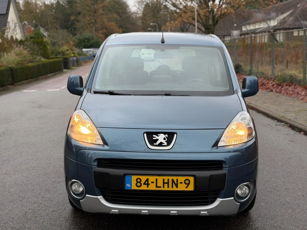 Hoofdafbeelding Peugeot Partner