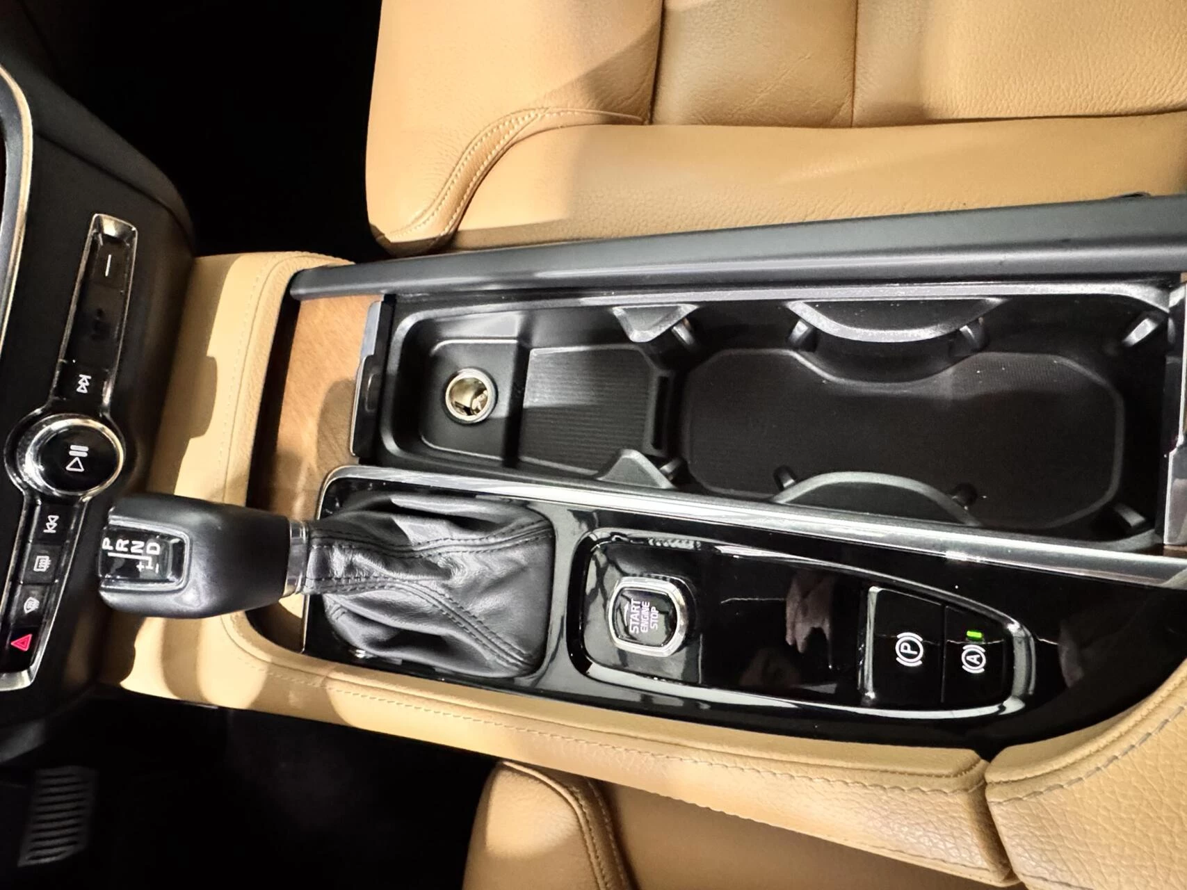 Hoofdafbeelding Volvo V90