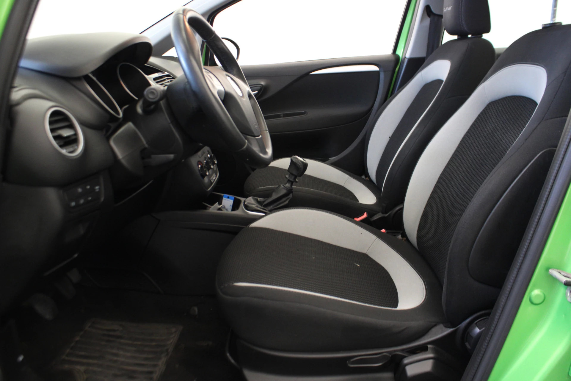 Hoofdafbeelding Fiat Punto