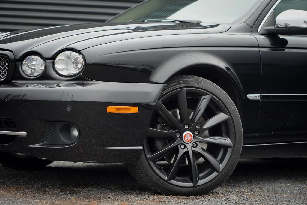 Hoofdafbeelding Jaguar X-Type
