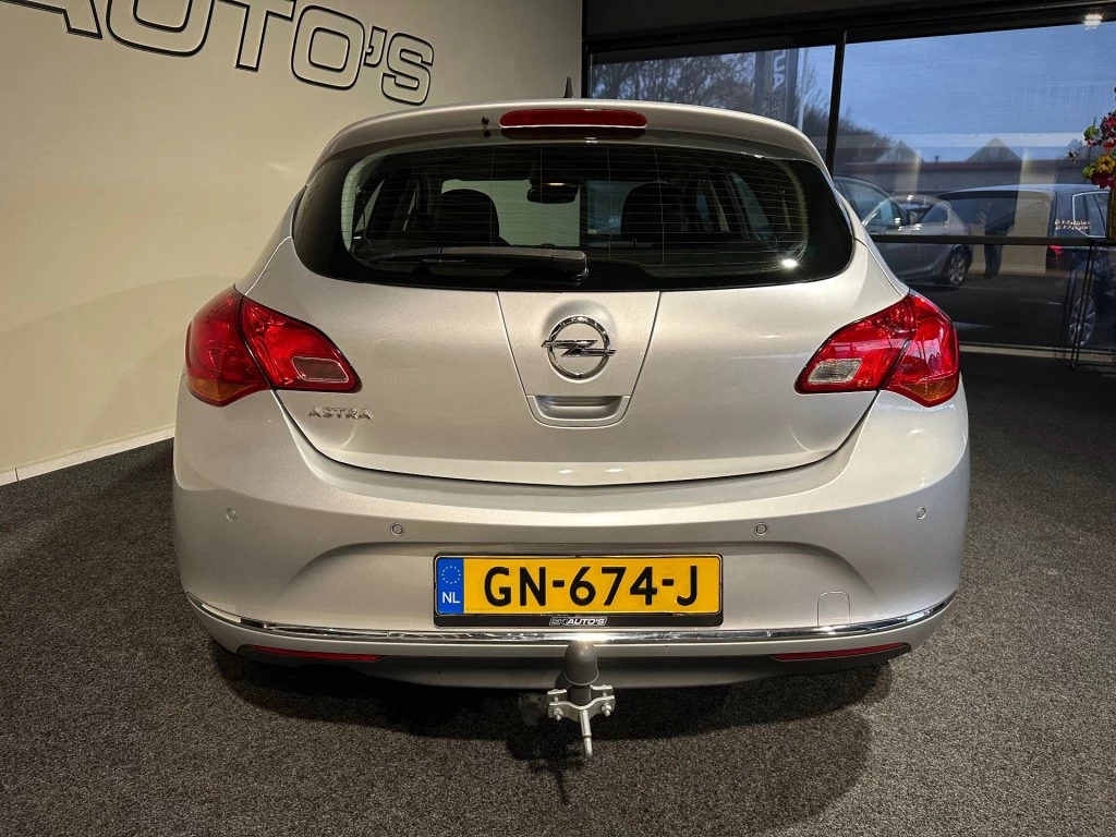 Hoofdafbeelding Opel Astra