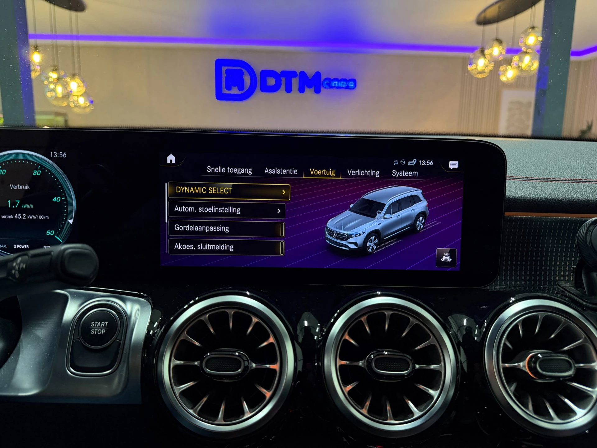 Hoofdafbeelding Mercedes-Benz EQB