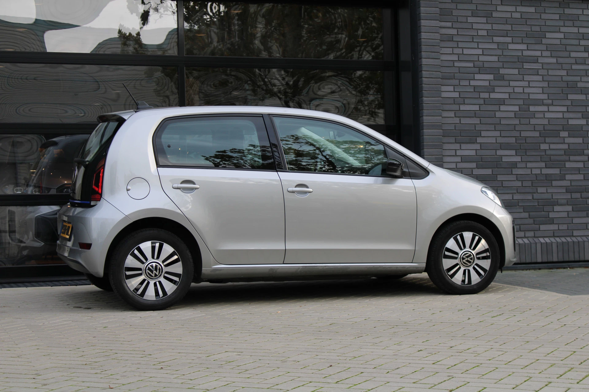 Hoofdafbeelding Volkswagen e-up!