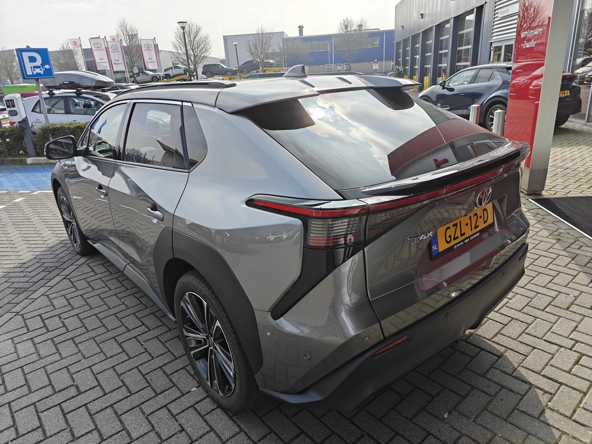 Hoofdafbeelding Toyota bZ4X