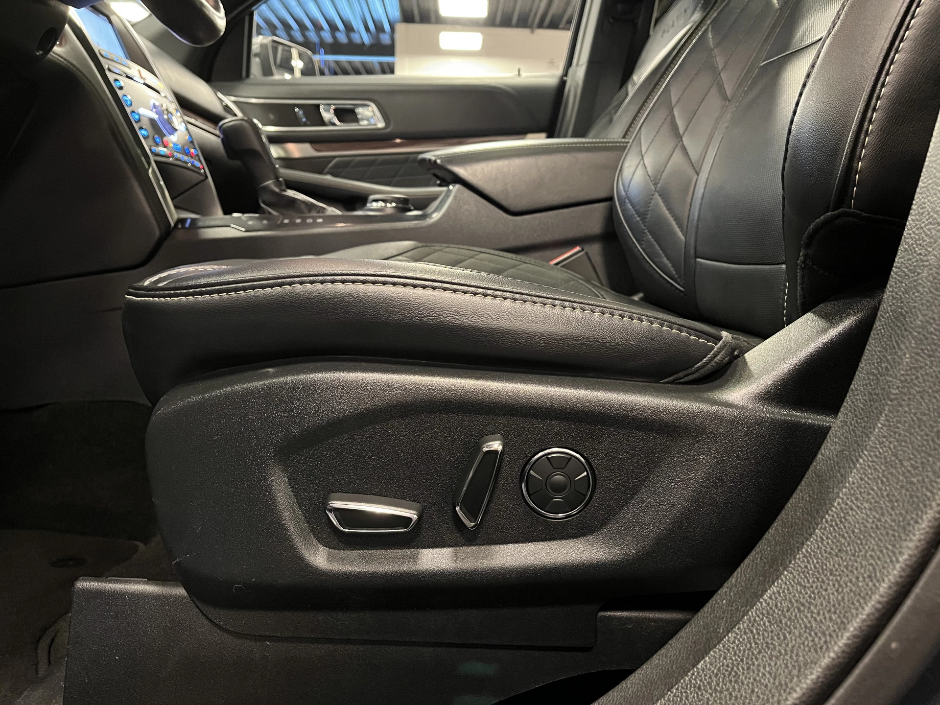 Hoofdafbeelding Ford Explorer