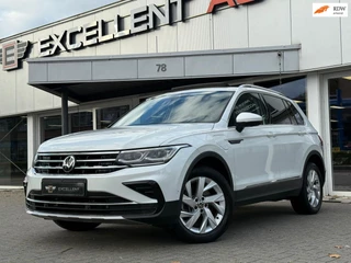 Hoofdafbeelding Volkswagen Tiguan Volkswagen Tiguan 1.4 TSI eHybrid Elegance Exclusive | Pano | Leder