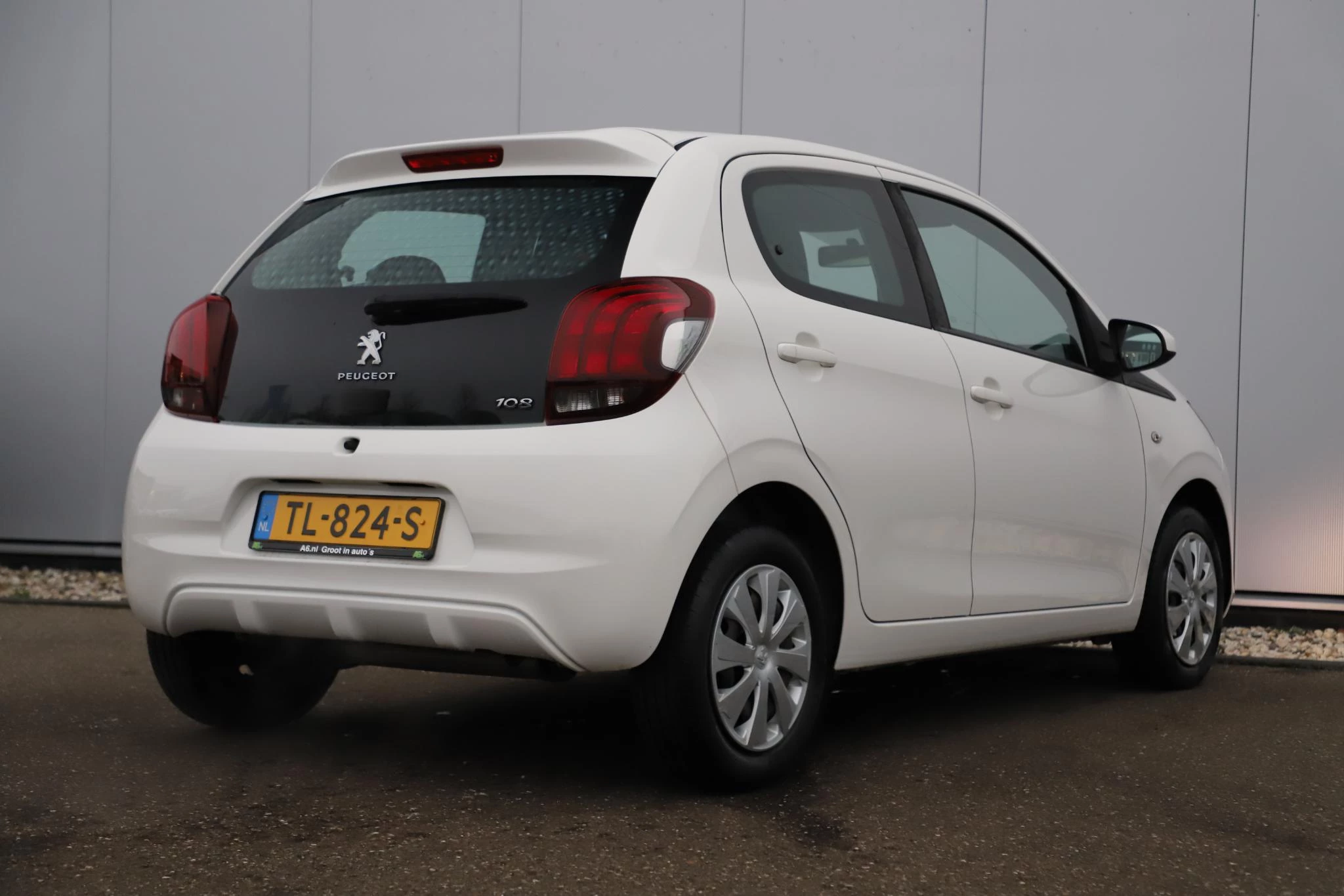 Hoofdafbeelding Peugeot 108