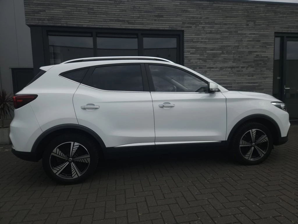 Hoofdafbeelding MG ZS