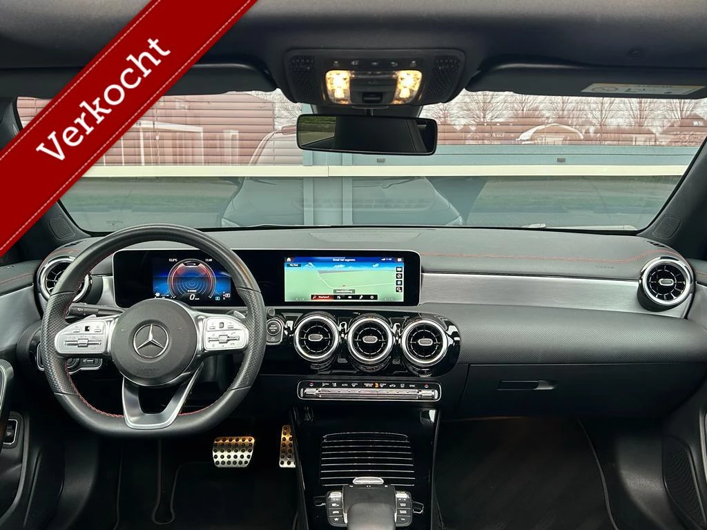 Hoofdafbeelding Mercedes-Benz CLA