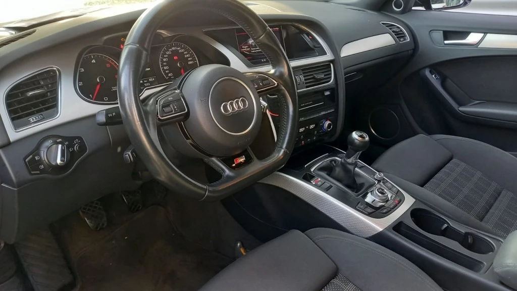 Hoofdafbeelding Audi A4