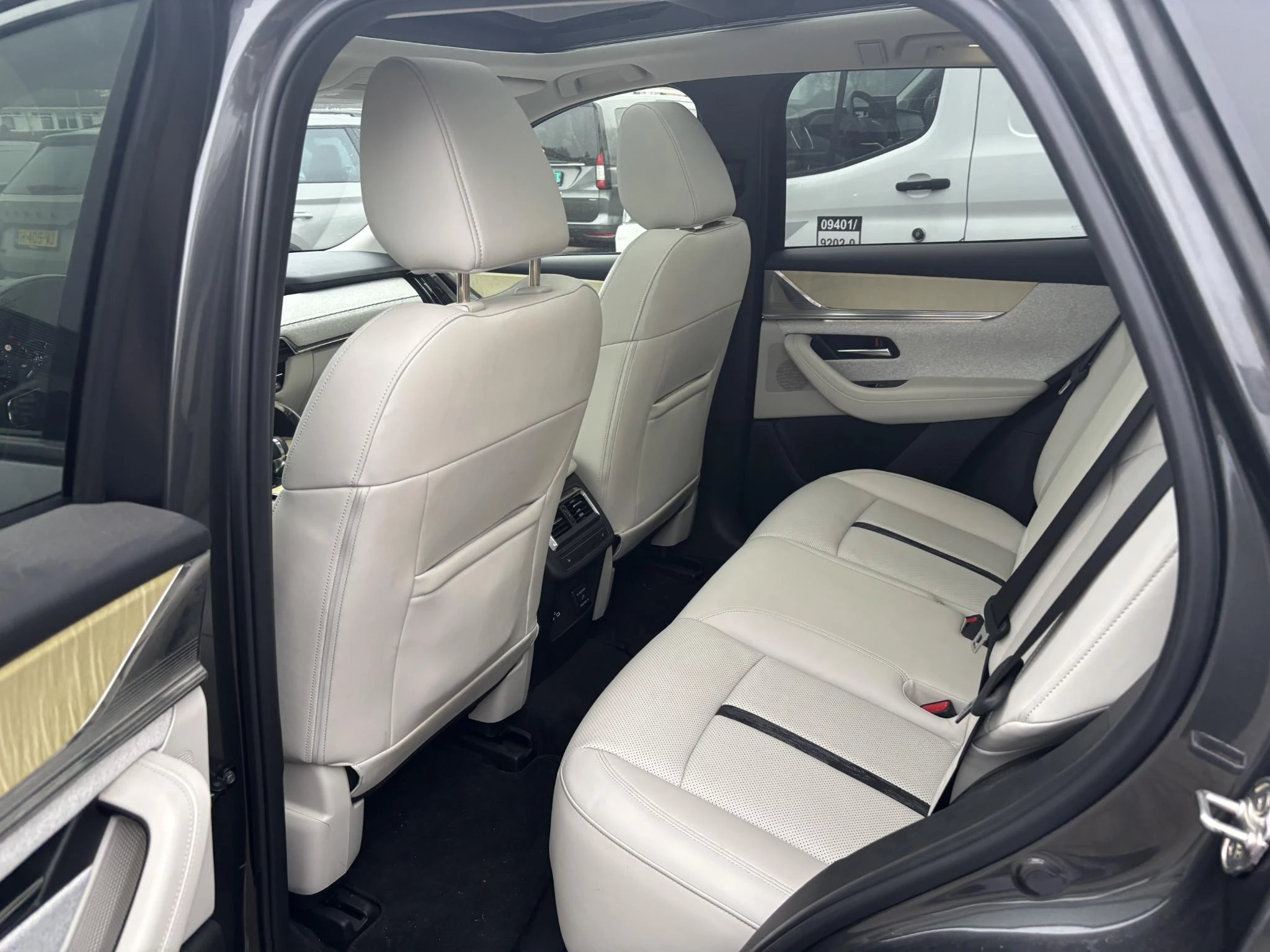 Hoofdafbeelding Mazda CX-60